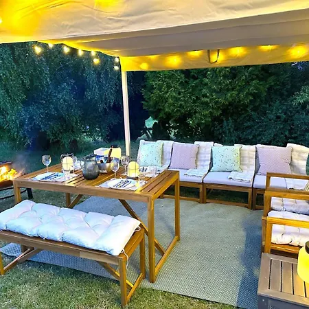 Idyllic Farm With Scenic Views And Concierge By Swisshut * 지그리스빌