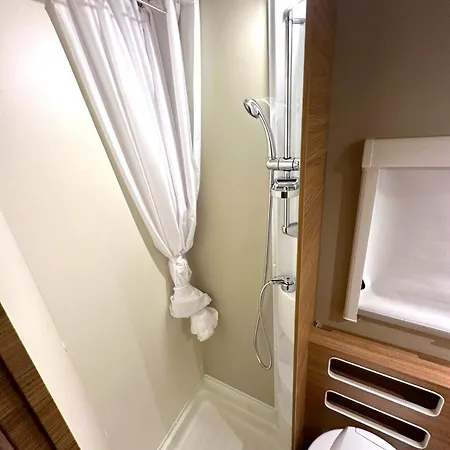 Idyllic Farm With Scenic Views And Concierge By Swisshut 펜션 지그리스빌