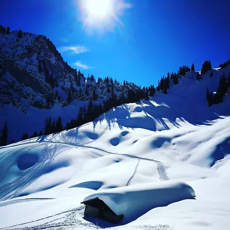 Idyllic Farm With Scenic Views And Concierge By Swisshut Dom wakacyjny *