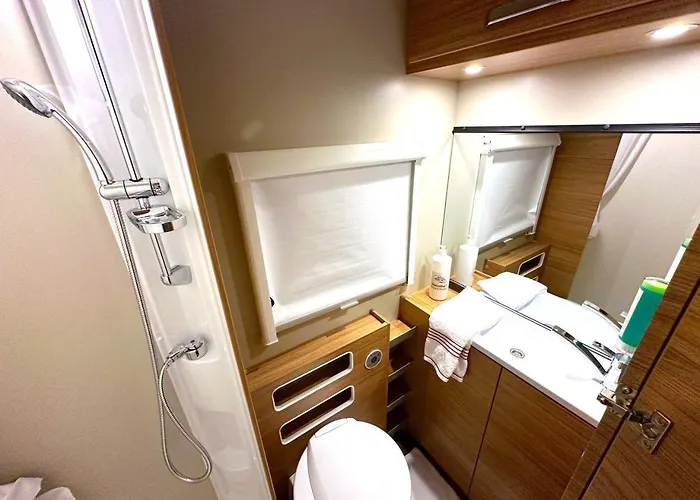 Idyllic Farm With Scenic Views And Concierge By Swisshut