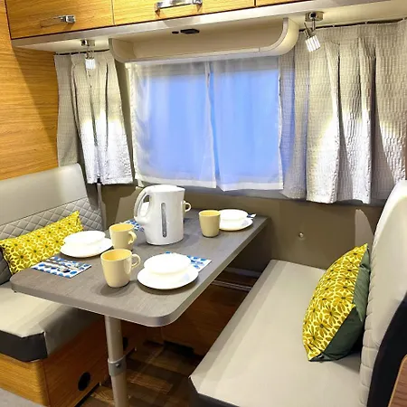 Idyllic Farm With Scenic Views And Concierge By Swisshut * Sigriswil